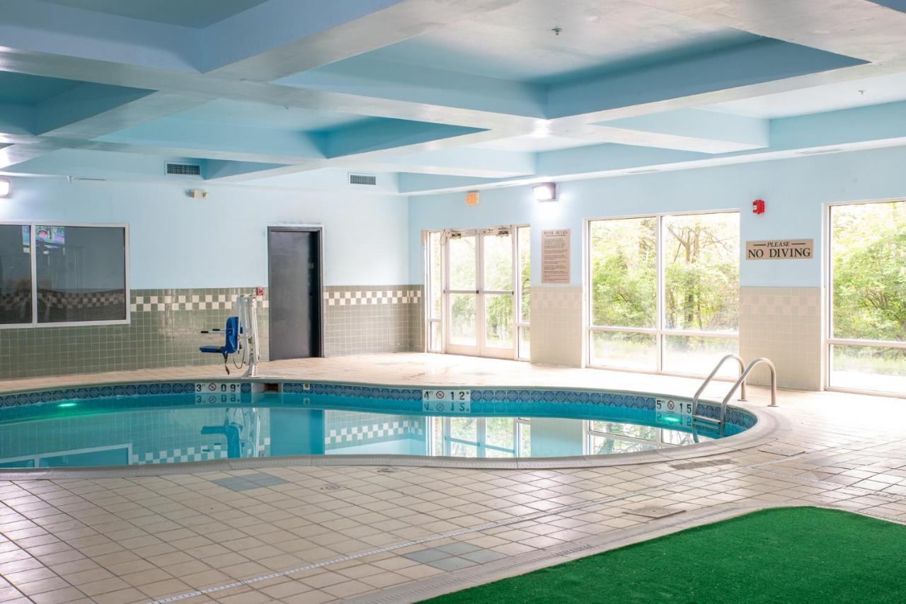 Bliss Point Inn & Suites New Buffalo Luaran gambar